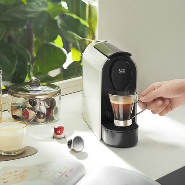 Capsule Coffee Machine S1106